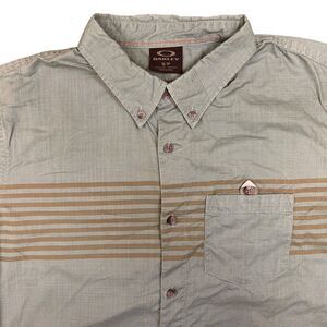 Oakley Regular Fit Short Sleeve Button Up Men‎ Small Sage Green Breathable